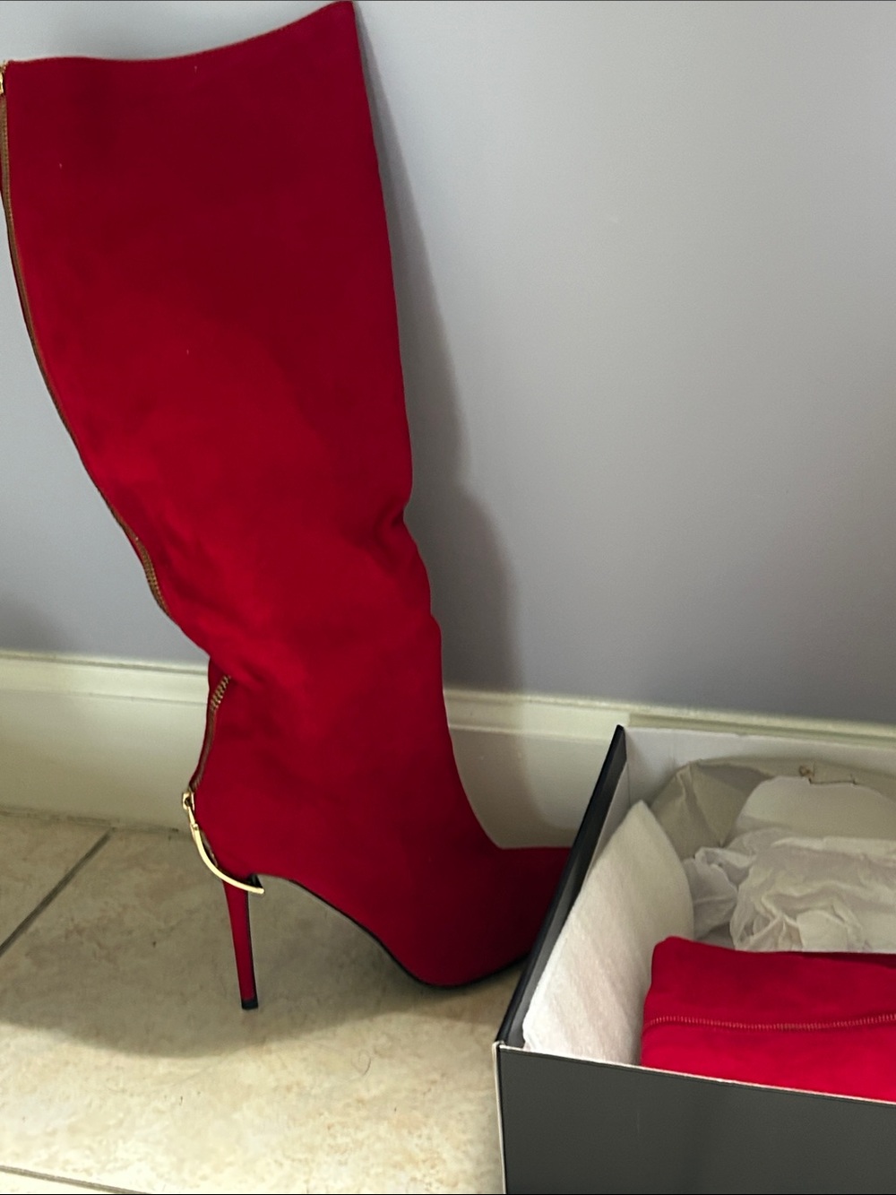 Scene Weaver Red Stiletto Knee Boot with Gold Accent